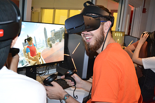 Junior Mitchell Halaska enjoys using virtual reality to learn French. 